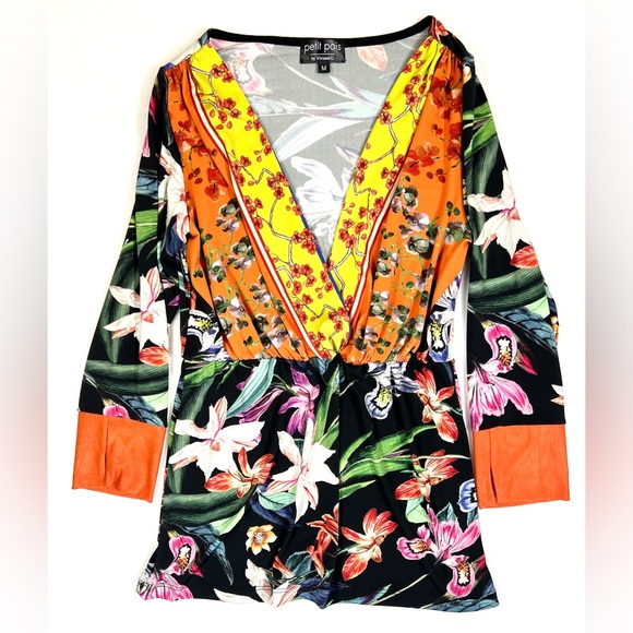 PETIT POIS Women’s 3/4 Sleeve V Neck Top M Mixed‎ Floral Artsy Boho Tropical - Picture 9 of 14